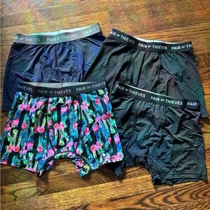 Size small 4 Pair of Thieves men’s underwear